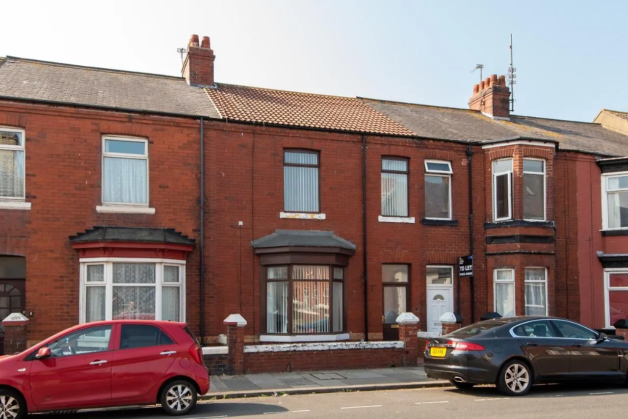 Queen Street Redcar 0*,  United Kingdom